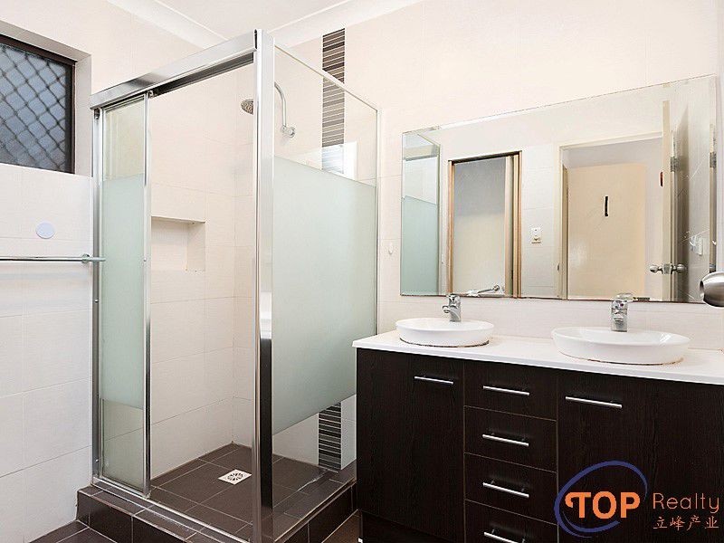 11 Wynyard Way, Willetton WA 6155