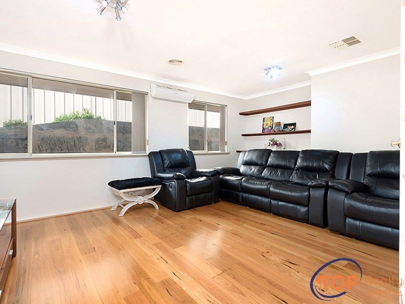 8 Spyglass Circle, Canning Vale WA 6155
