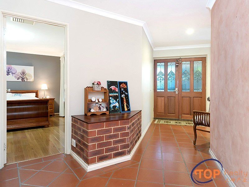8 Spyglass Circle, Canning Vale WA 6155