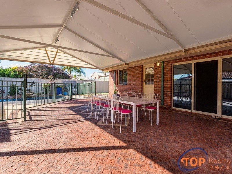 8 Spyglass Circle, Canning Vale WA 6155