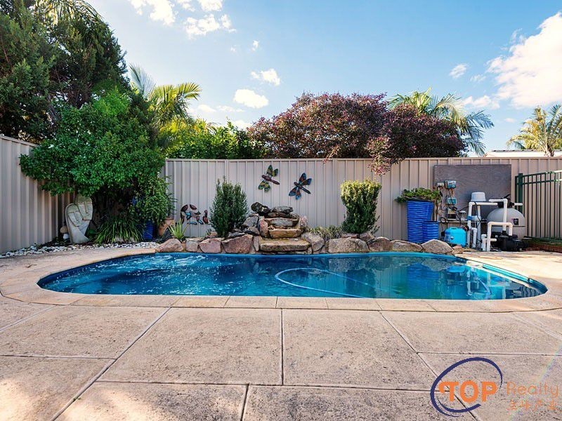 8 Spyglass Circle, Canning Vale WA 6155