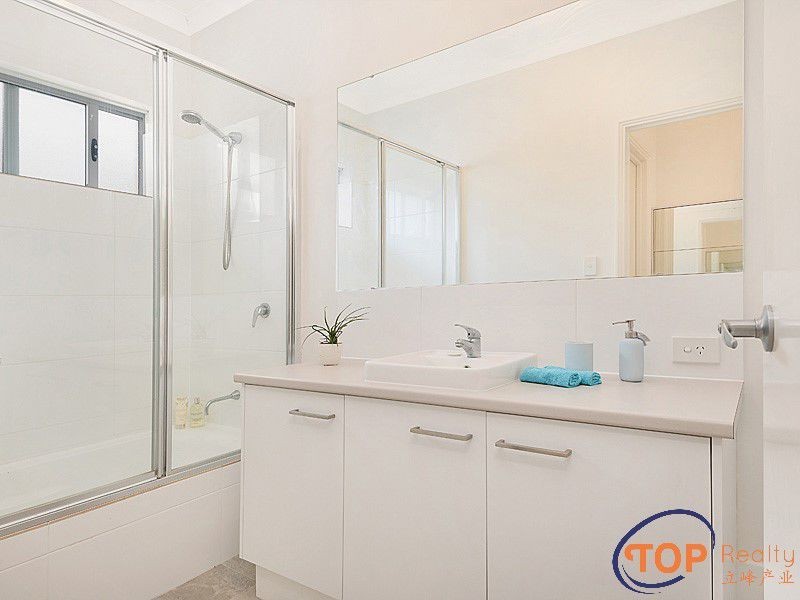 11A Hooson Way, Wilson WA 6107