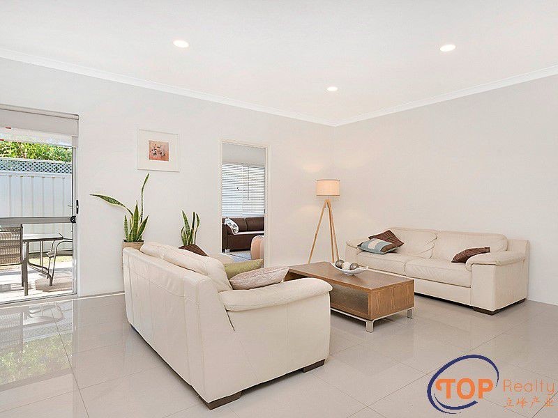 11A Hooson Way, Wilson WA 6107