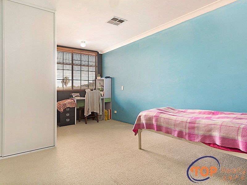 8 Paperbark Drive, Willetton WA 6155