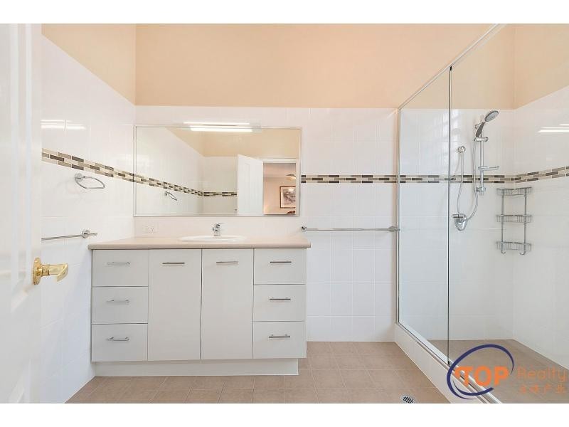 37 Sovereign Avenue, Willetton WA 6155