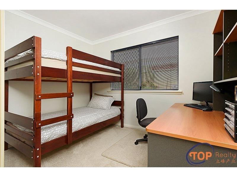 2/41 Mosaic Street East, Shelley WA 6148