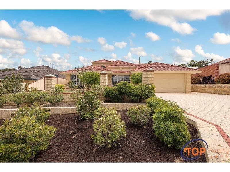 15 Blueridge Crest, Bibra Lake WA 6163