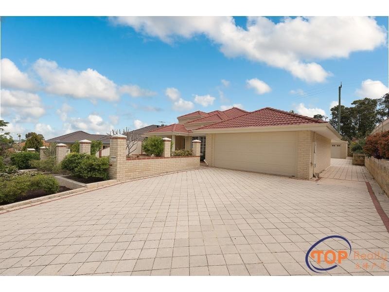 15 Blueridge Crest, Bibra Lake WA 6163