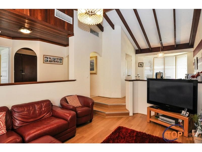 13 Stevenson Way, Willetton WA 6155