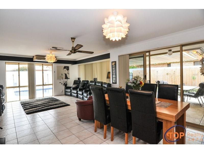 13 Stevenson Way, Willetton WA 6155