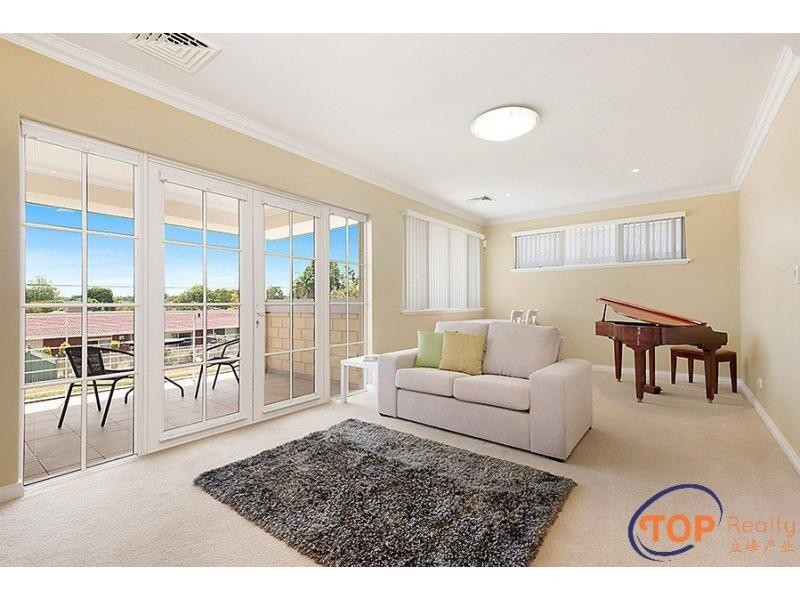 36 Marjorie Avenue, Riverton WA 6148