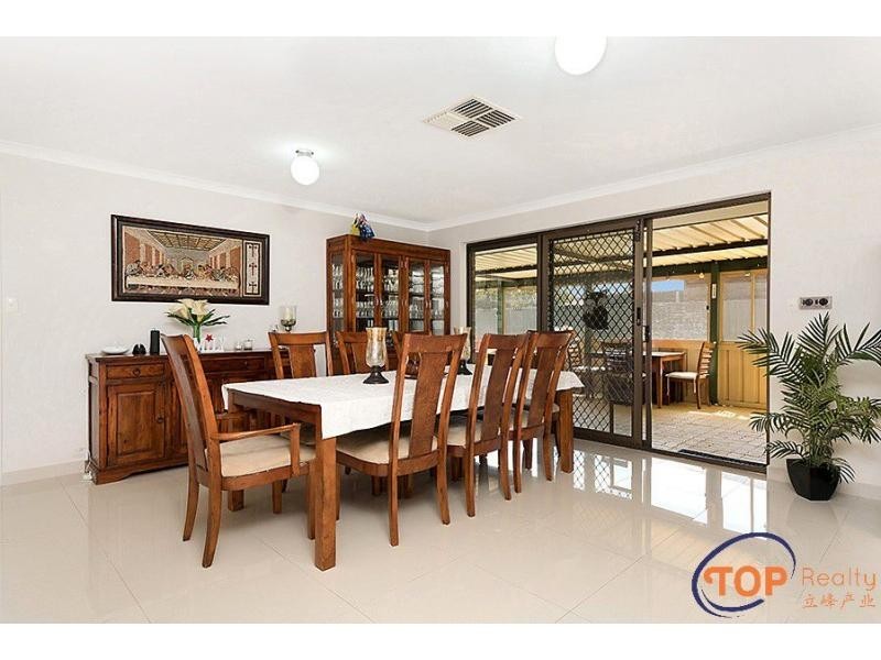 23 Rampart Way, Willetton WA 6155