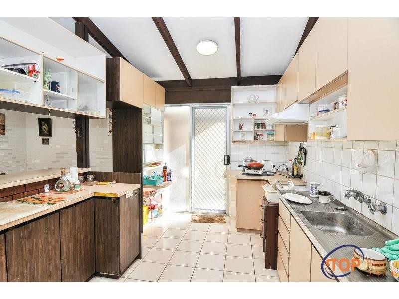 30 Pinetree Gully Road, Willetton WA 6155