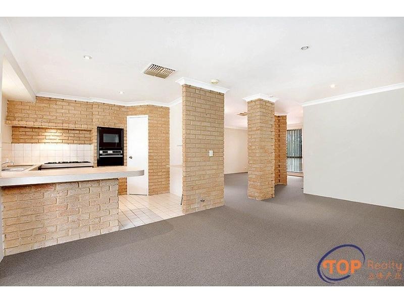 52B Hawford Way, Willetton WA 6155