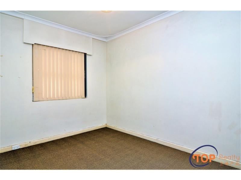 98 Station Street, East Cannington WA 6107