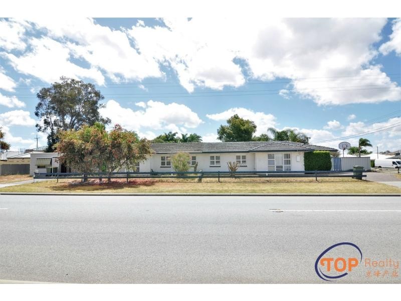 98 Station Street, East Cannington WA 6107