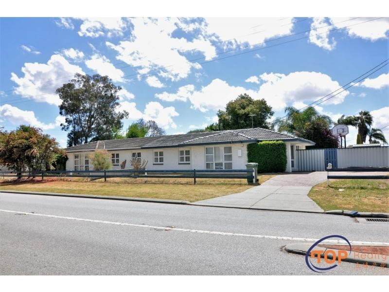 98 Station Street, East Cannington WA 6107