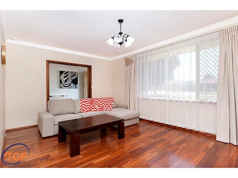 13 Kingfisher Loop, Willetton WA 6155