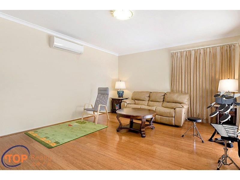 27 Maquire Way, Bull Creek WA 6149