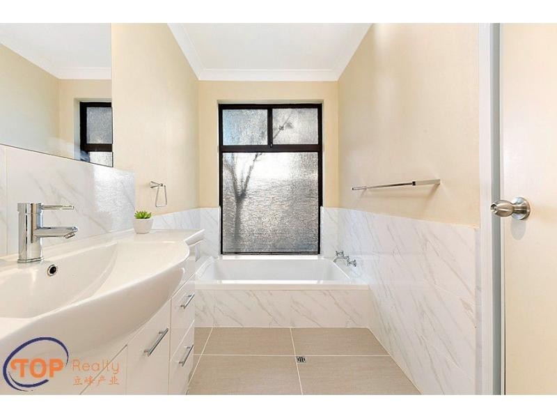 27 Maquire Way, Bull Creek WA 6149