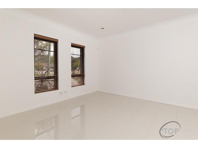 12A Bird Walk, Willetton WA 6155
