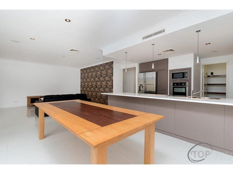 12A Bird Walk, Willetton WA 6155