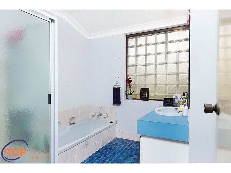 4 Fin Place, Willetton WA 6155