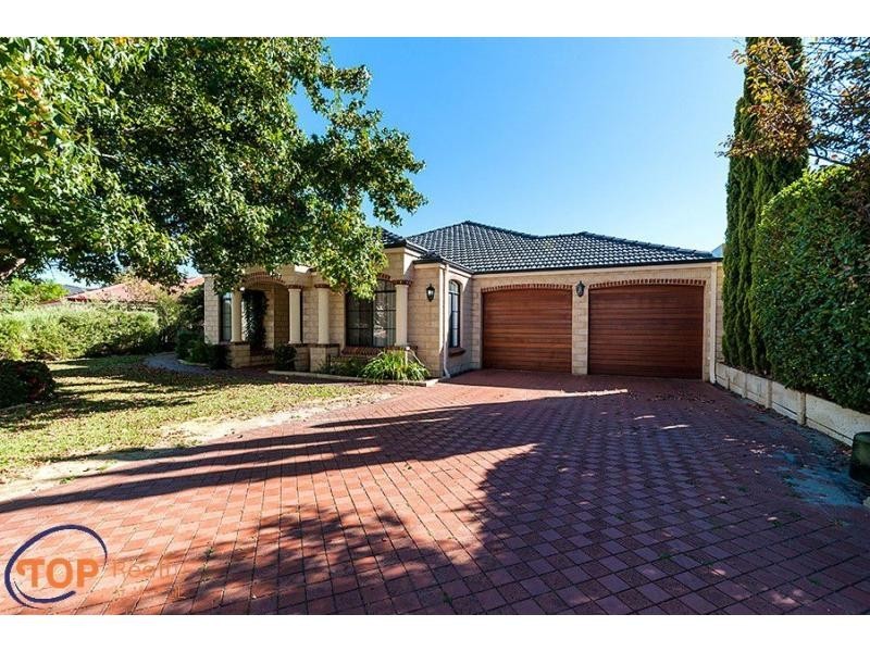 103 Peterborough Circle, North Lake WA 6163