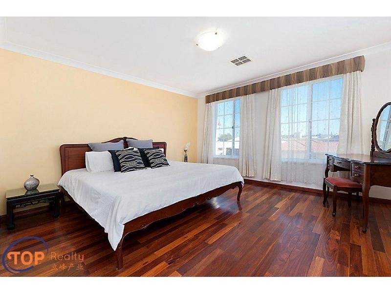 21 Acapulco Way, Southern River WA 6110