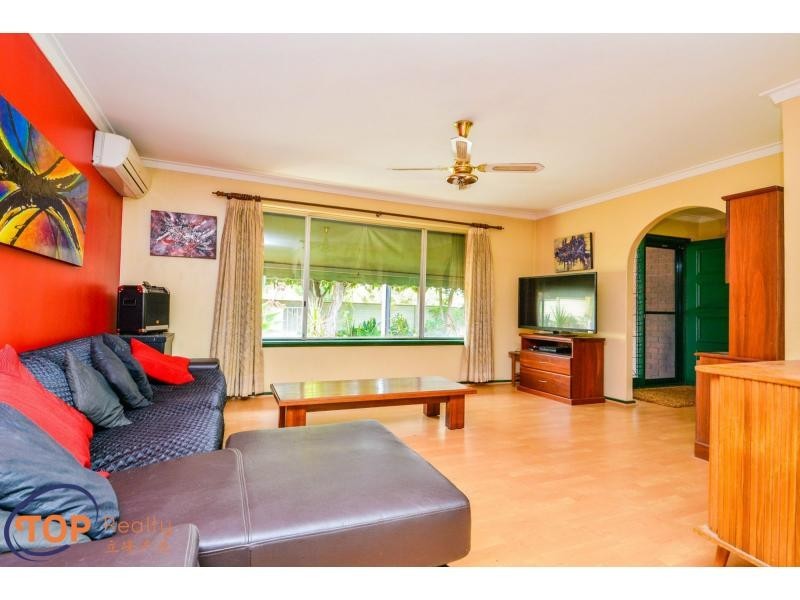 16 Vahland Avenue, Riverton WA 6148