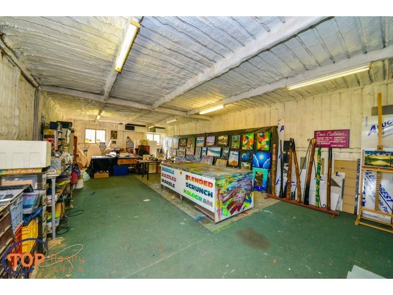 16 Vahland Avenue, Riverton WA 6148