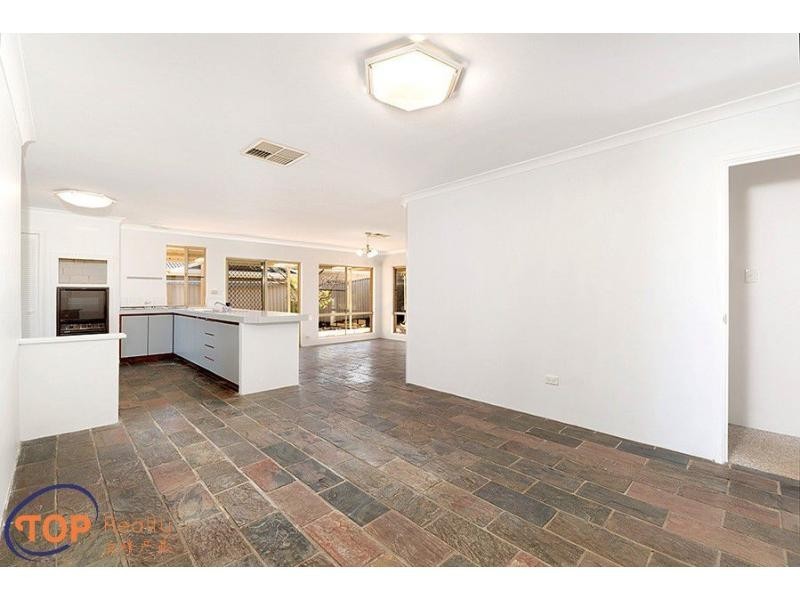 131 Portcullis Drive, Willetton WA 6155