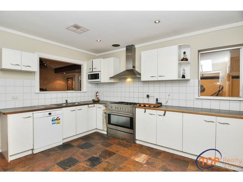 16 Harry Way, Willetton WA 6155