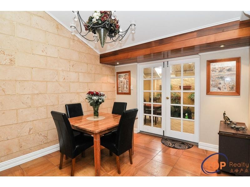 16 Harry Way, Willetton WA 6155