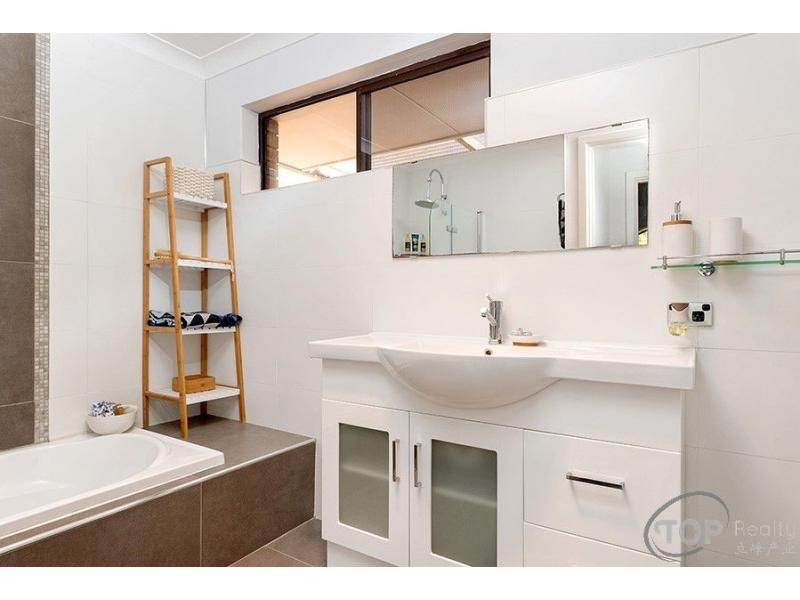 4 Yukon Close, Willetton WA 6155