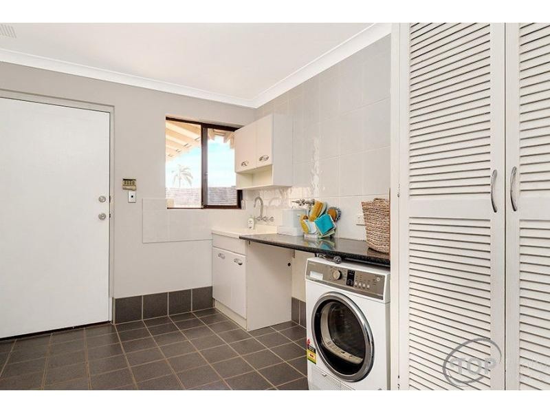 4 Yukon Close, Willetton WA 6155