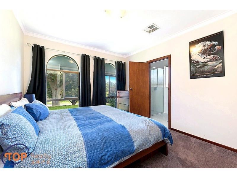 18 Darian Drive, Willetton WA 6155