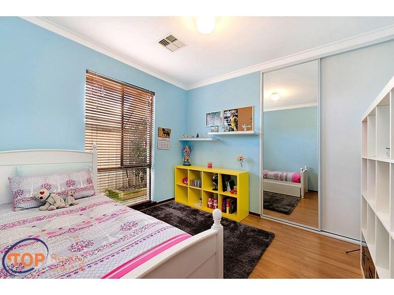 18 Darian Drive, Willetton WA 6155