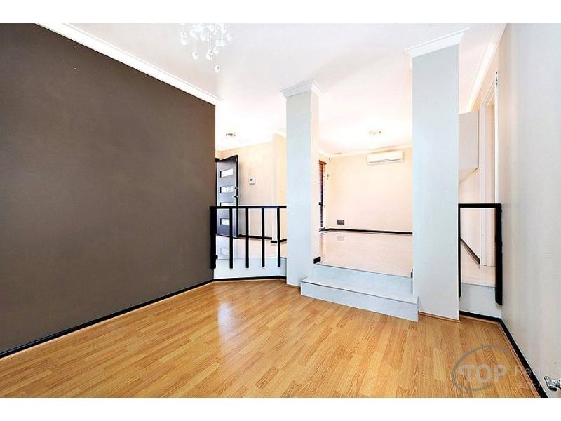 11 Braceby Close, Willetton WA 6155