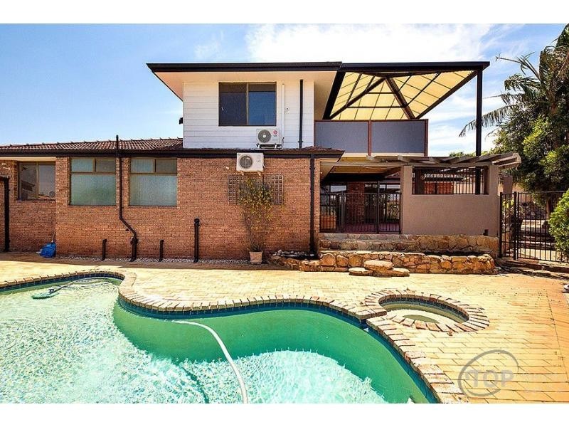 11 Braceby Close, Willetton WA 6155