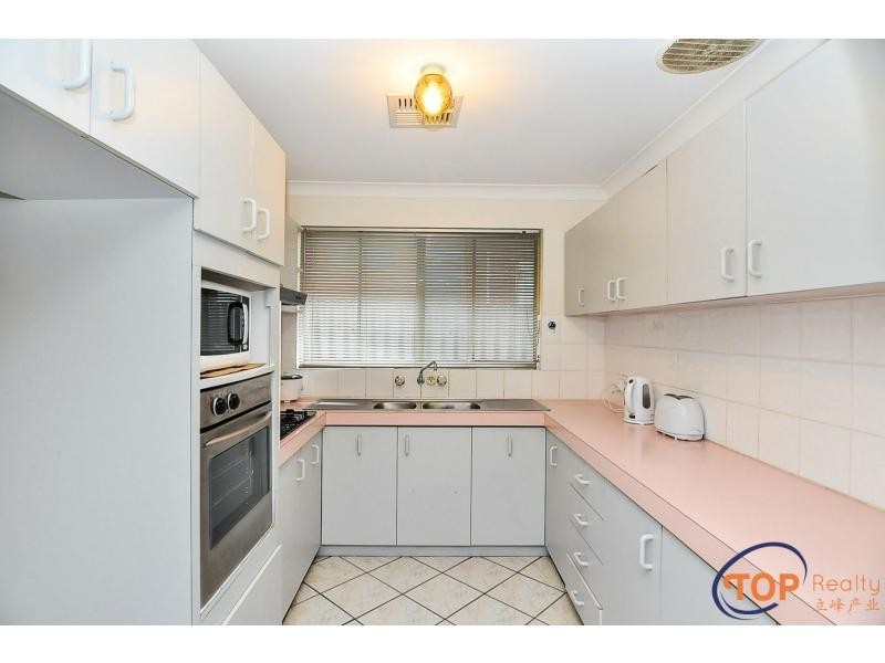 256 Vahland Avenue, Willetton WA 6155