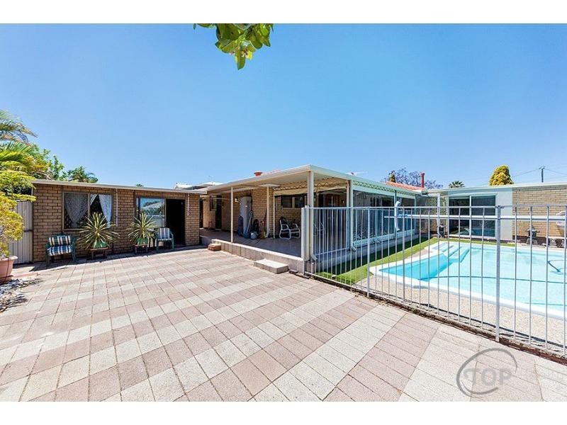 45 Bass Road, Bull Creek WA 6149