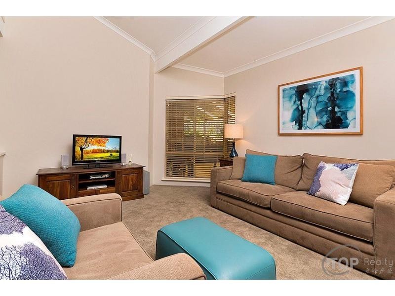 74 The Escarpment, Willetton WA 6155