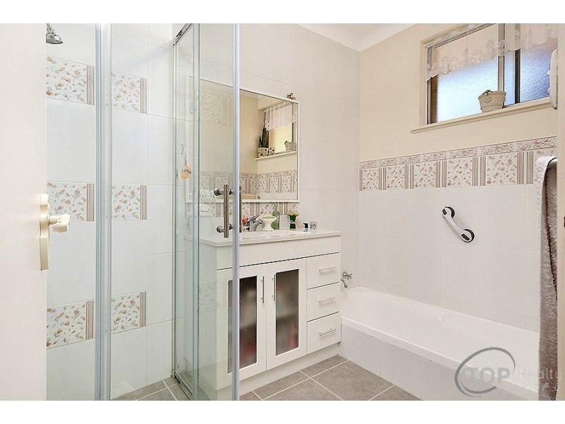 5 Kingfisher Loop, Willetton WA 6155