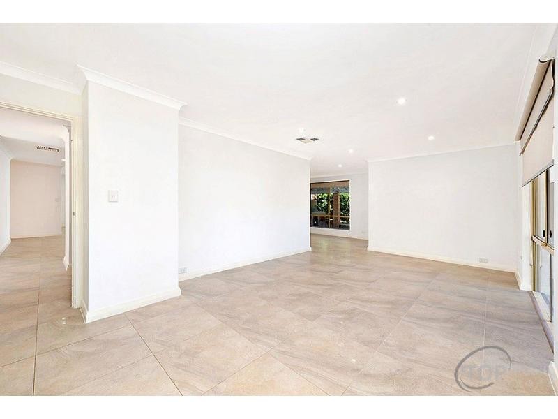 15 Sheldrake Way, Willetton WA 6155