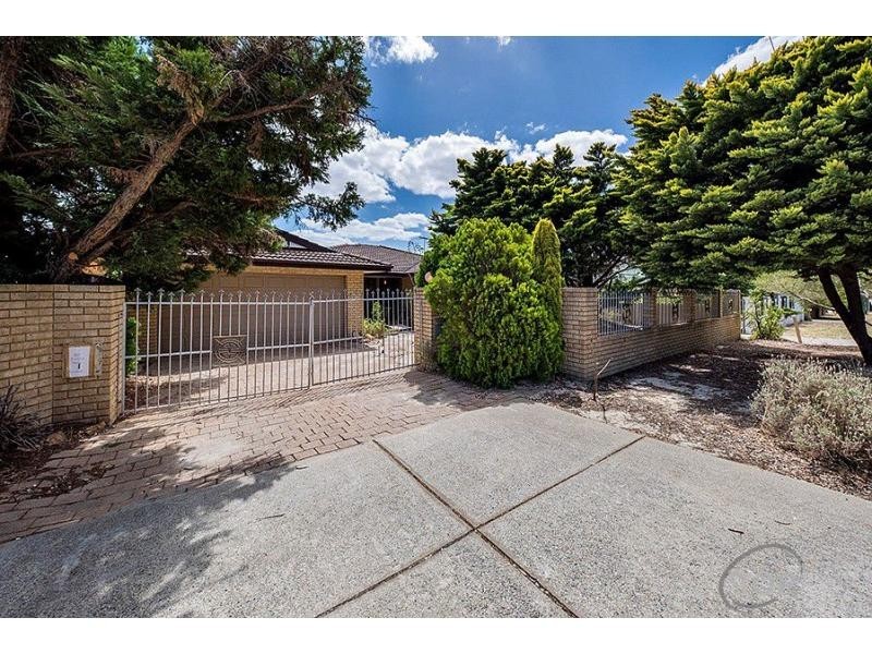 10 Drysdale Street, Shelley WA 6148