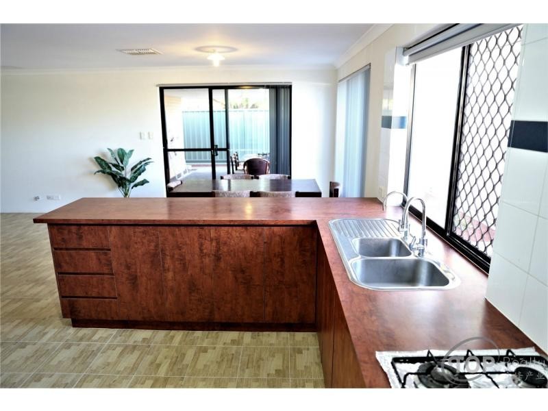 23A Hooson Way, Wilson WA 6107