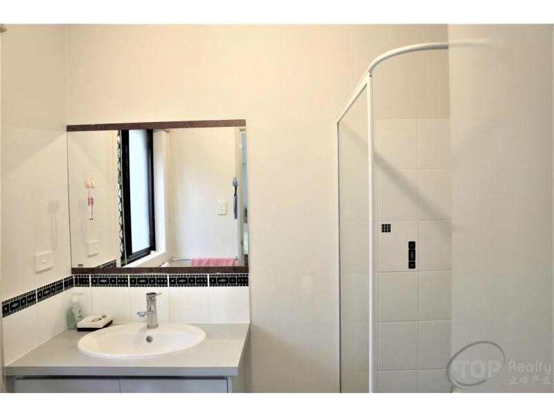 23A Hooson Way, Wilson WA 6107