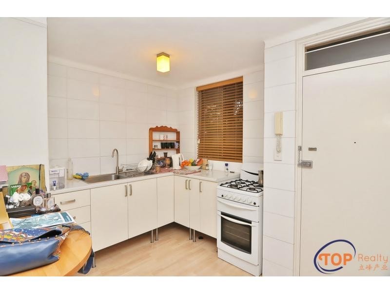 11/80 King George Street, Victoria Park WA 6100