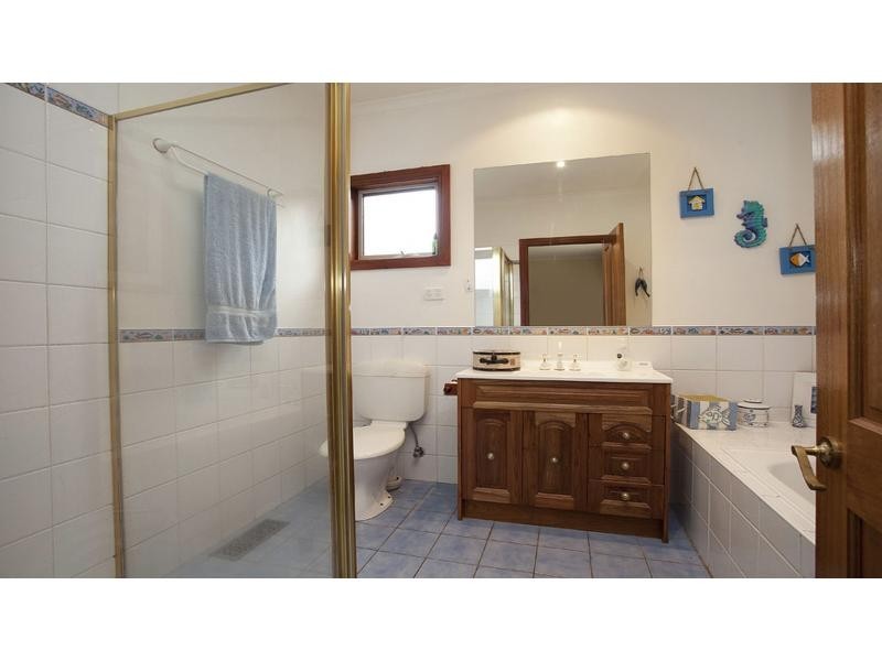 1303 Nepean Highway, Mount Eliza VIC 3930